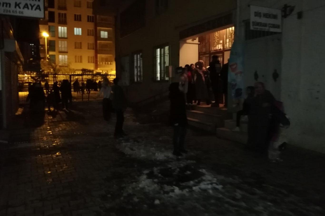 Siirt halkı depremde yaşadıkları panik anlarını anlattı